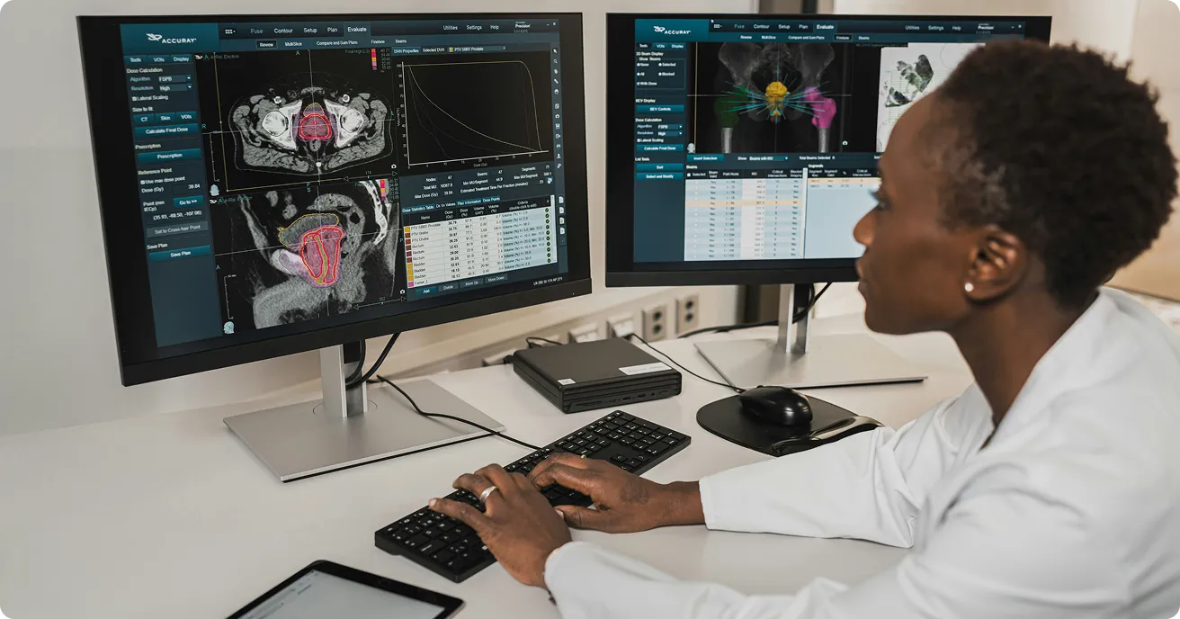 médecin analyse de radio